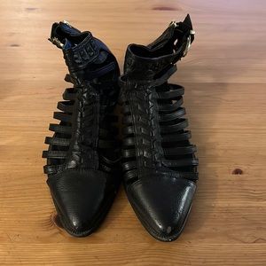 Forever 21 Black Sandals